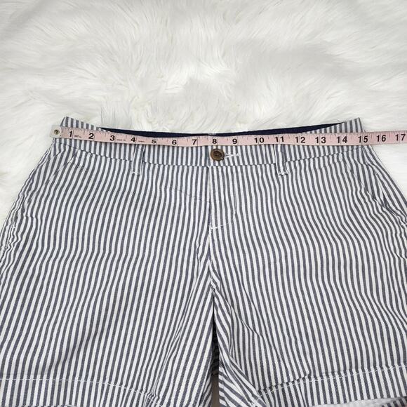 Old Navy Size 2 Everyday Mid-Rise Navy & White Striped Shorts - Picture 5 of 9